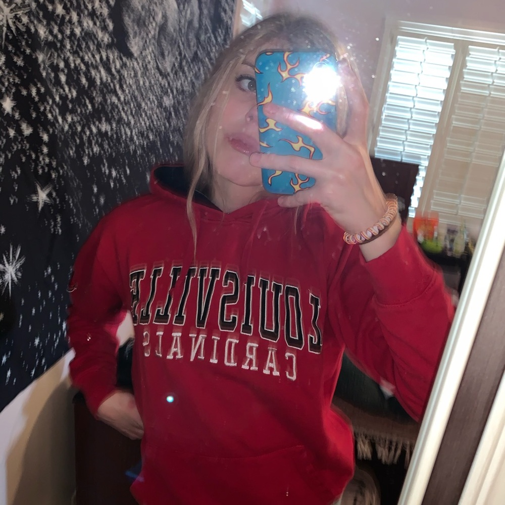 louisville cardinals sweatshirt size medium